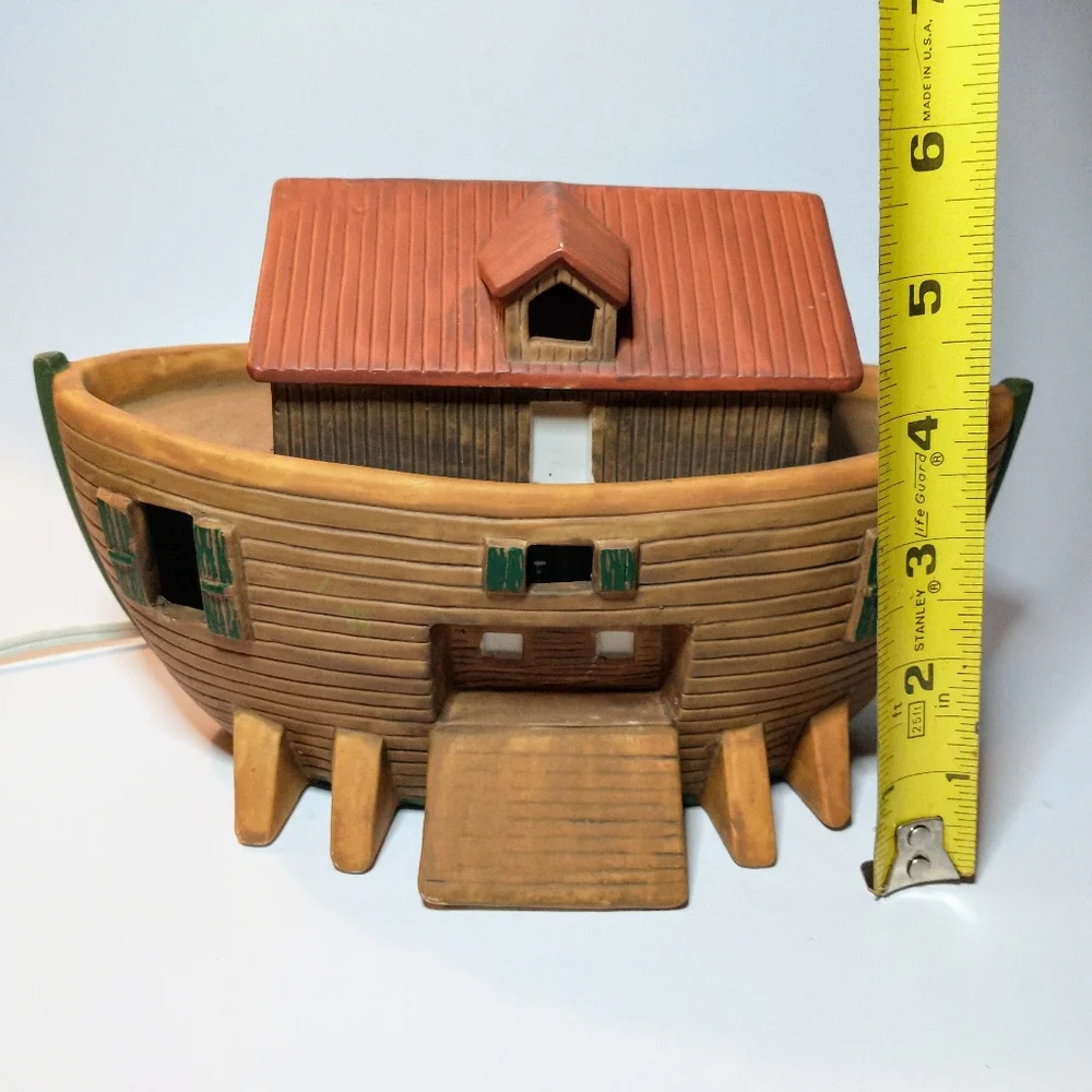 Noah’s Ark Night Light Boat Figurine by Figi Graphic 1998 Tested Works Religious